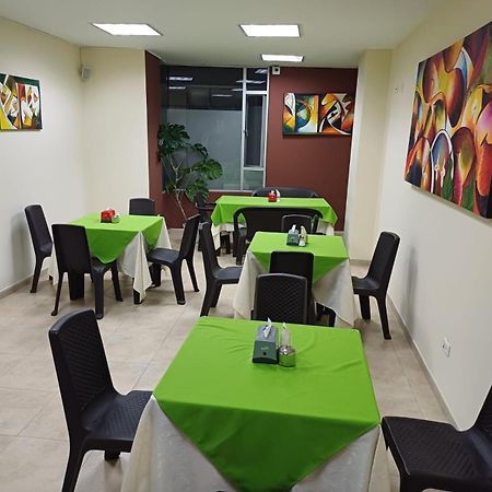 Hotel Milan Duitama Bagian luar foto