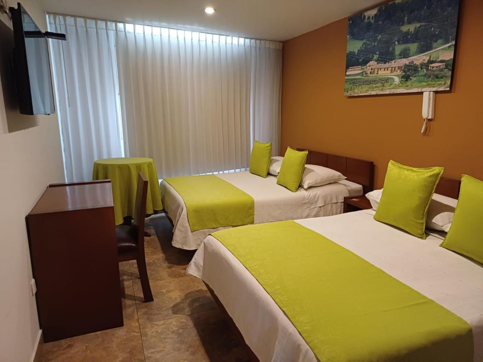 Hotel Milan Duitama Bagian luar foto