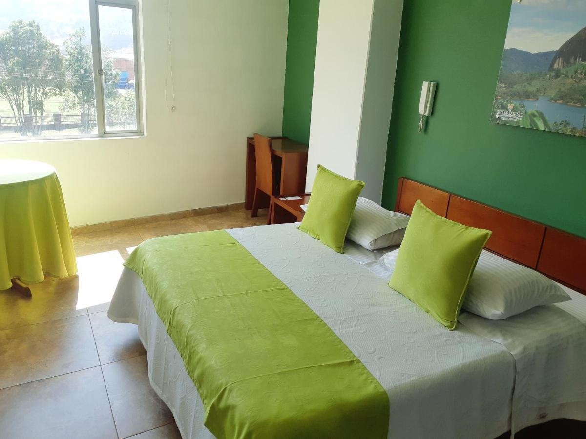 Hotel Milan Duitama Bagian luar foto